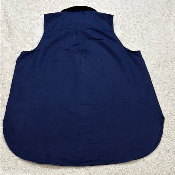 J.Crew | Size M | Navy Sleeveless Top - Picture 3 of 13